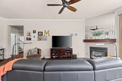 2020 Malcolm Way, Modesto, CA 95356 photo 32