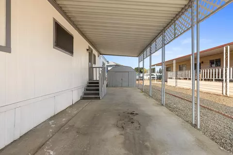 Exterior - 4812 Esmar Rd #2, Ceres, CA 95307 photo 7 of 11