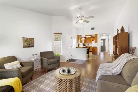 927 La Coruno St, Davis, CA 95618 photo 10