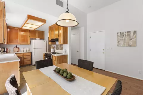 927 La Coruno St, Davis, CA 95618 photo 14
