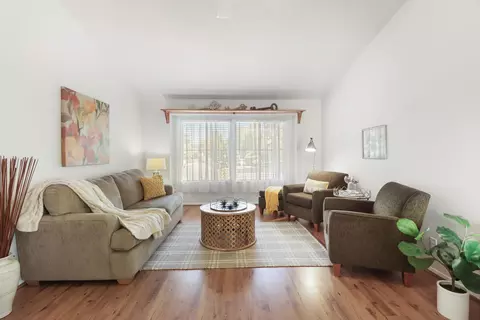 927 La Coruno St, Davis, CA 95618 photo 7