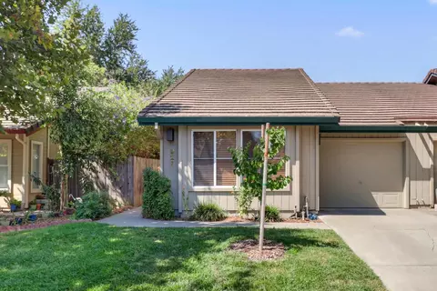 927 La Coruno St, Davis, CA 95618 photo 1