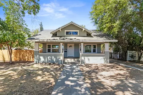 525 E Marshall St, Turlock, CA 95380 photo 1