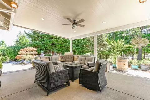 Exterior - 13680 Elderberry Dr, Pine Grove, CA 95665 photo 7 of 20