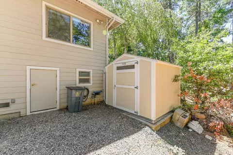 Exterior - 13680 Elderberry Dr, Pine Grove, CA 95665 photo 18 of 20