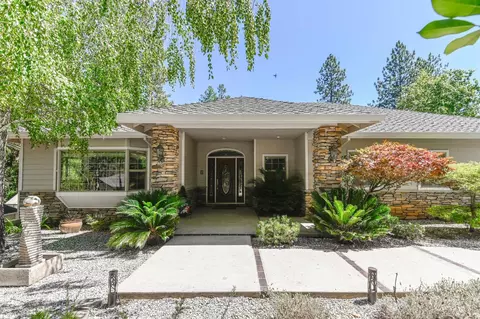 13680 Elderberry Dr, Pine Grove, CA 95665 photo 1