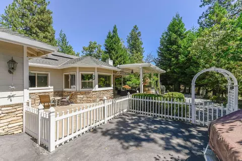 Exterior - 13680 Elderberry Dr, Pine Grove, CA 95665 photo 13 of 20