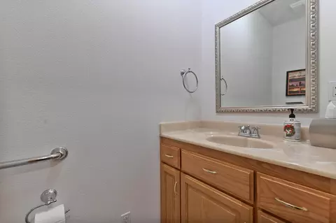 Bath - 13680 Elderberry Dr, Pine Grove, CA 95665 photo 6 of 6