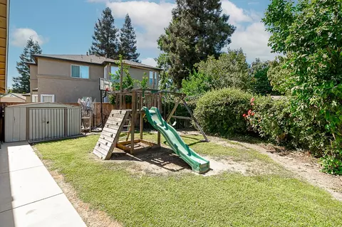 Exterior - 1701 Trellis Ct, Modesto, CA 95357 photo 5 of 9