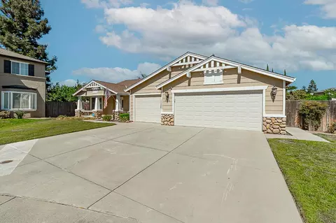 Exterior - 1701 Trellis Ct, Modesto, CA 95357 photo 3 of 9