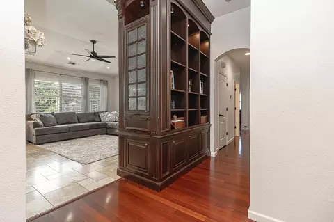 Entry Way - 1701 Trellis Ct, Modesto, CA 95357 photo 2 of 3