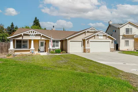 Exterior - 1701 Trellis Ct, Modesto, CA 95357 photo 2 of 9