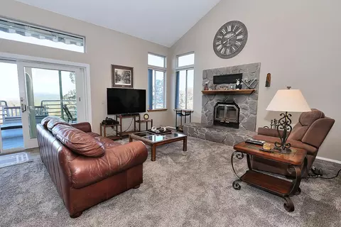 Living - 5560 Getta Way, Pilot Hill, CA 95664 photo 8 of 10