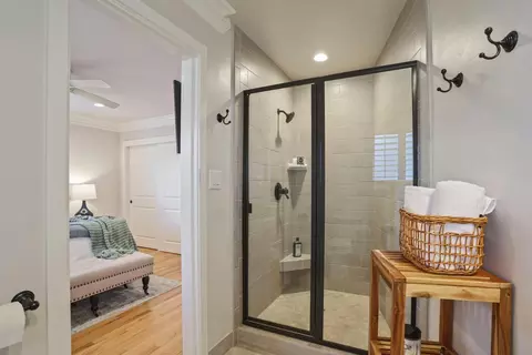 Bath - 2108 Cabrillo Cir, Lodi, CA 95242 photo 1 of 5