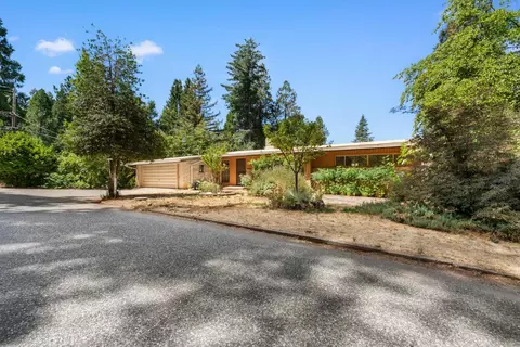 11220 Marjon Dr, Nevada City, CA 95959