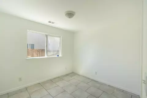 Bedroom - 733 Roselawn Ave, Modesto, CA 95351 photo 6 of 8
