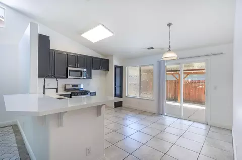 Kitchen - 733 Roselawn Ave, Modesto, CA 95351 photo 1 of 3