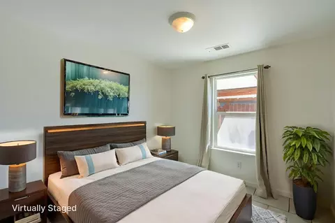 Bedroom - 733 Roselawn Ave, Modesto, CA 95351 photo 2 of 8