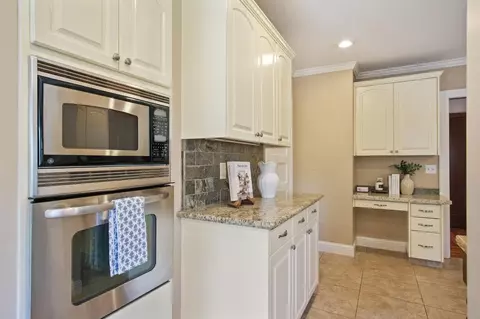 216 Sycamore Ave, Modesto, CA 95354 photo 14