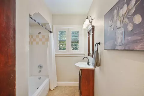 216 Sycamore Ave, Modesto, CA 95354 photo 21