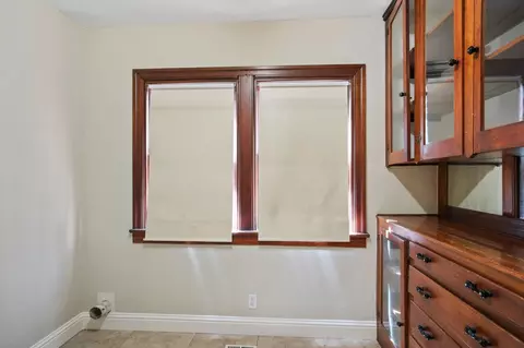 216 Sycamore Ave, Modesto, CA 95354 photo 17