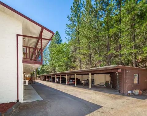 Exterior - 2830 Coloma St, Placerville, CA 95667 photo 2 of 8