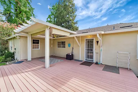 Exterior - 1245 Sycamore Ave, Modesto, CA 95350 photo 6 of 18
