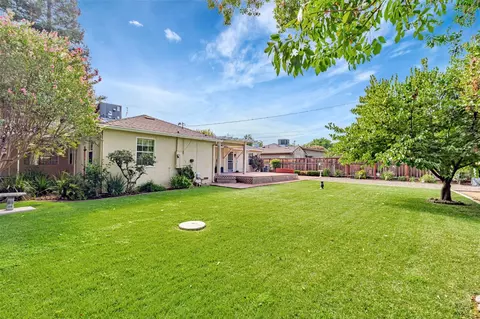 Exterior - 1245 Sycamore Ave, Modesto, CA 95350 photo 9 of 18