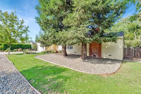 Exterior - 1245 Sycamore Ave, Modesto, CA 95350 photo 4 of 18