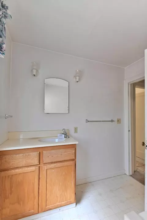 Bath - 121 Bouvard St, West Point, CA 95255 photo 3 of 6