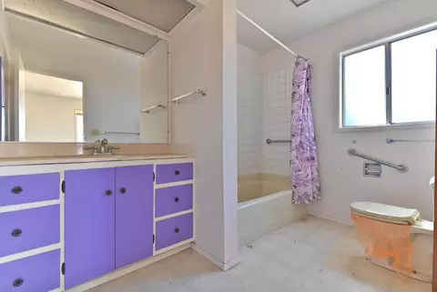 Bath - 121 Bouvard St, West Point, CA 95255 photo 4 of 6