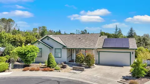 13111 Thistledown Ct, Auburn, CA 95603