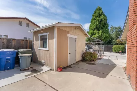 Exterior - 2713 Chapel Ct, Modesto, CA 95355 photo 11 of 11