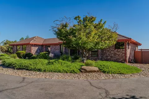 Exterior - 17234 Oak Rd, Jackson, CA 95642 photo 5 of 8
