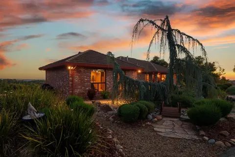 Exterior - 17234 Oak Rd, Jackson, CA 95642 photo 3 of 8
