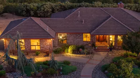 Exterior - 17234 Oak Rd, Jackson, CA 95642 photo 4 of 8