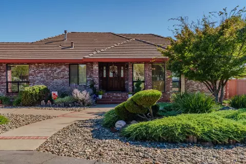 Exterior - 17234 Oak Rd, Jackson, CA 95642 photo 6 of 8