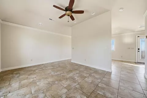 Living - 17234 Oak Rd, Jackson, CA 95642 photo 11 of 11