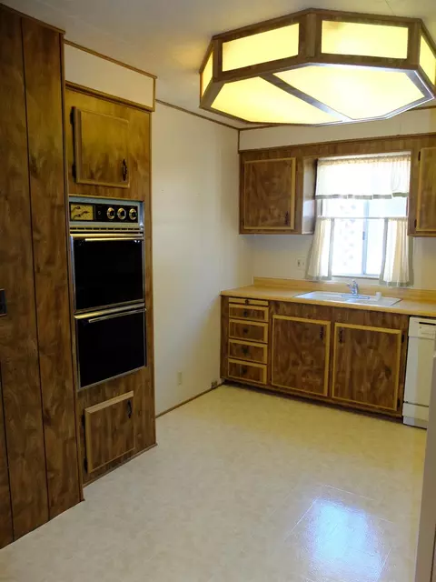 Kitchen - 3908 Waimea Ln, Modesto, CA 95355 photo 1 of 2