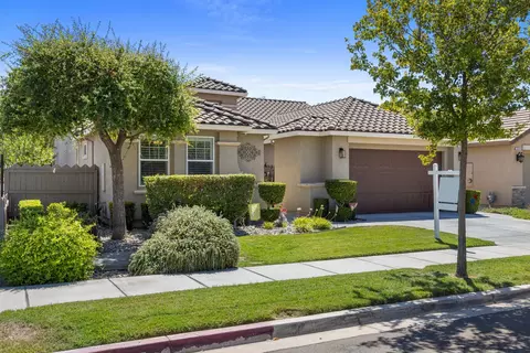 2920 Sandstone St, Turlock, CA 95382 photo 4