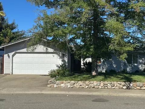 4817 Racetrack Cir, Rocklin, CA 95677