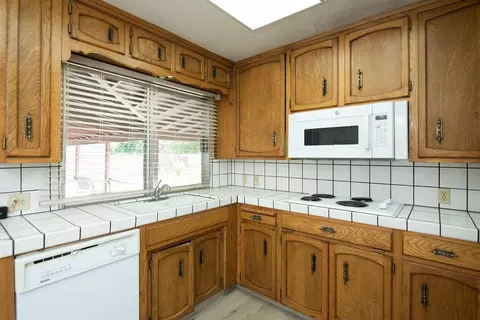1832 Landini Way, Modesto, CA 95355 photo 4