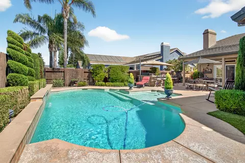 Exterior - 263 Mount Airy Ct, Ripon, CA 95366 photo 12 of 14