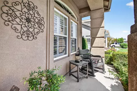 Exterior - 263 Mount Airy Ct, Ripon, CA 95366 photo 4 of 14