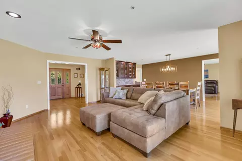Living - 3495 E Collier Rd, Acampo, CA 95220 photo 3 of 6