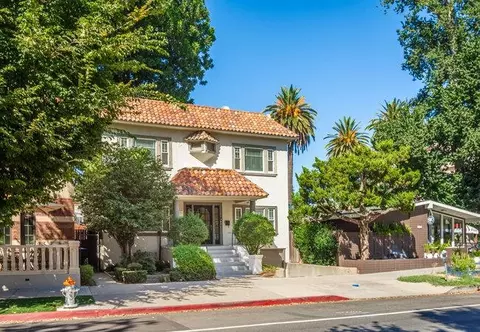 2727 K St, Sacramento, CA 95816