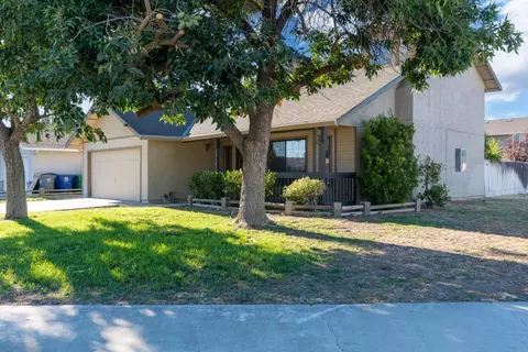 1080 Lee Ave, Gustine, CA 95322 photo 5