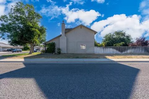 1080 Lee Ave, Gustine, CA 95322 photo 8