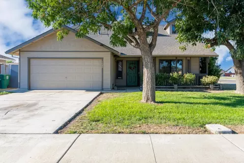 1080 Lee Ave, Gustine, CA 95322 photo 2