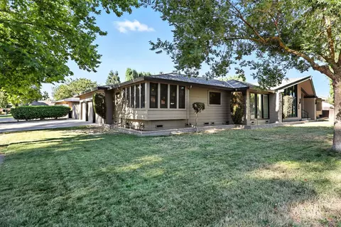 400 Hamden Ln, Modesto, CA 95350 photo 2